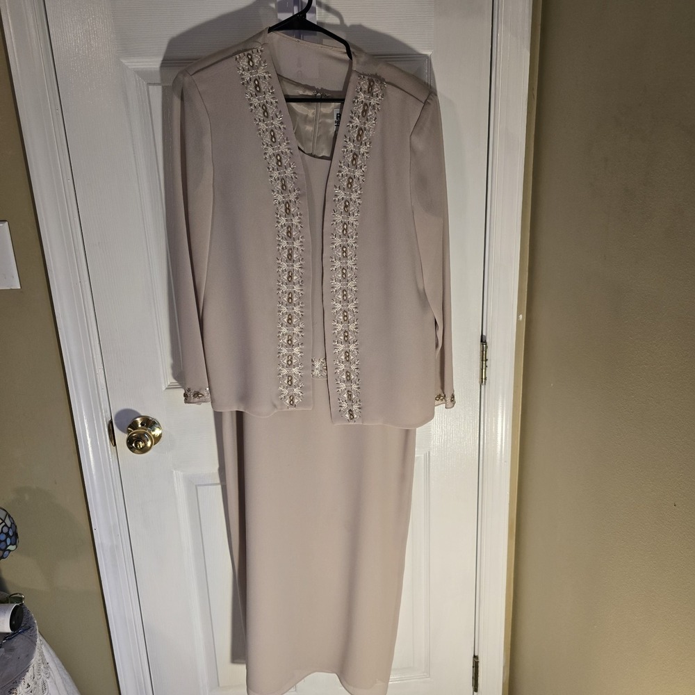 R&M Richards Champagne Embellished Dress & Jacket Set Womens Size 12